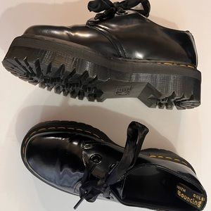Doc Martens-black-size 8- 2 hole platform Holly shoes
